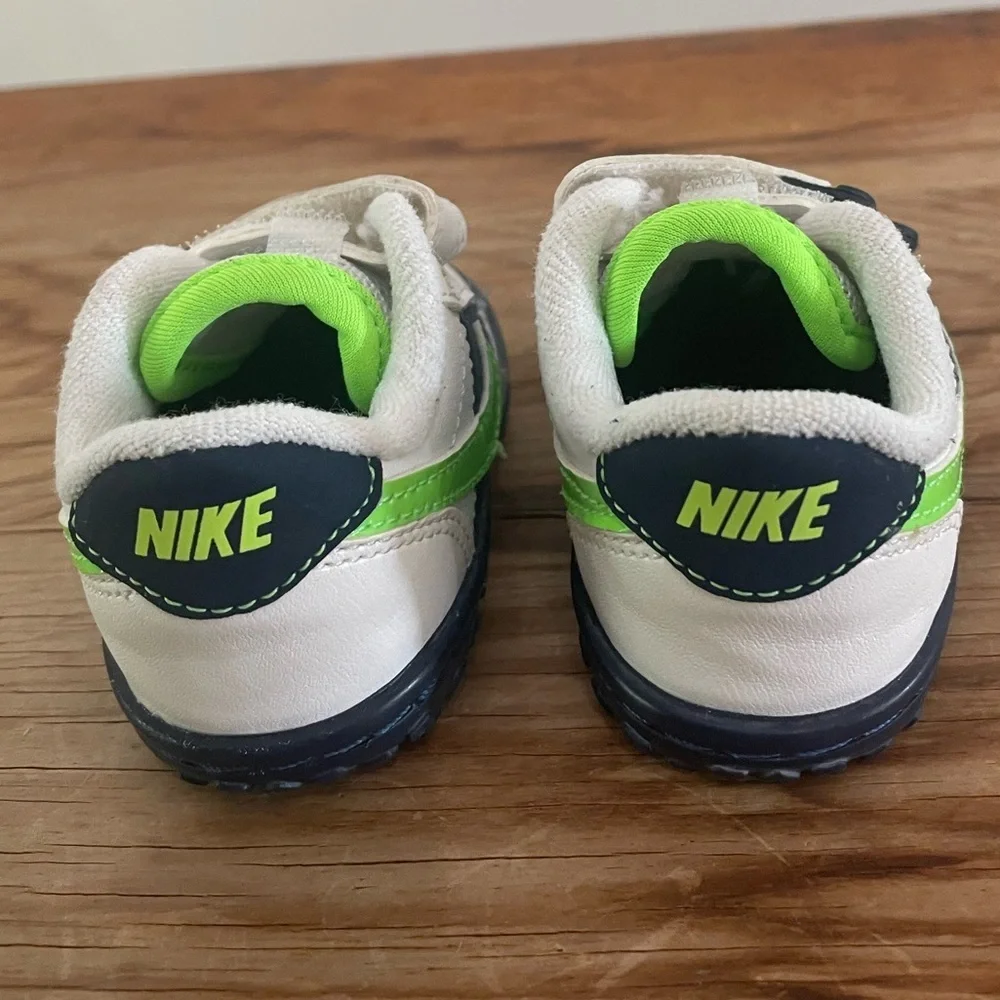 Toddler Nike Roadrunner Sneakers